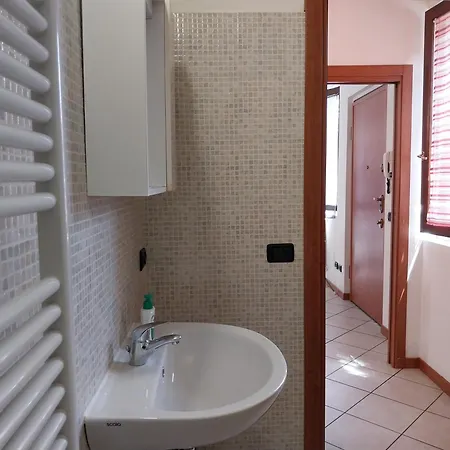 All'ombra Del Campanile *